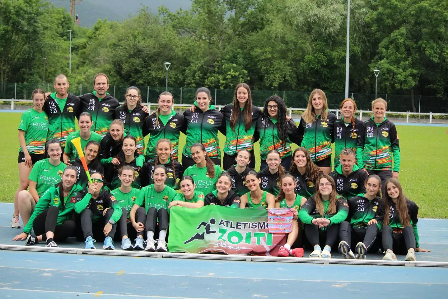 Equipo femenino de Intec-Zoiti la temporada pasada.
