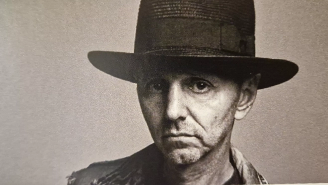 Imagen de Alejo Stivel, en la presentación de Cosmos Festival. 