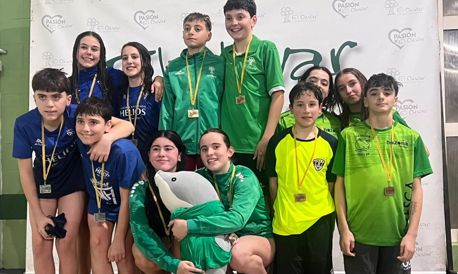 4 x 100 estilos mixto