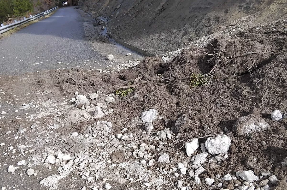 Las continuas lluvias hacen mella en las infraestructuras públicas del municipio de Aínsa.