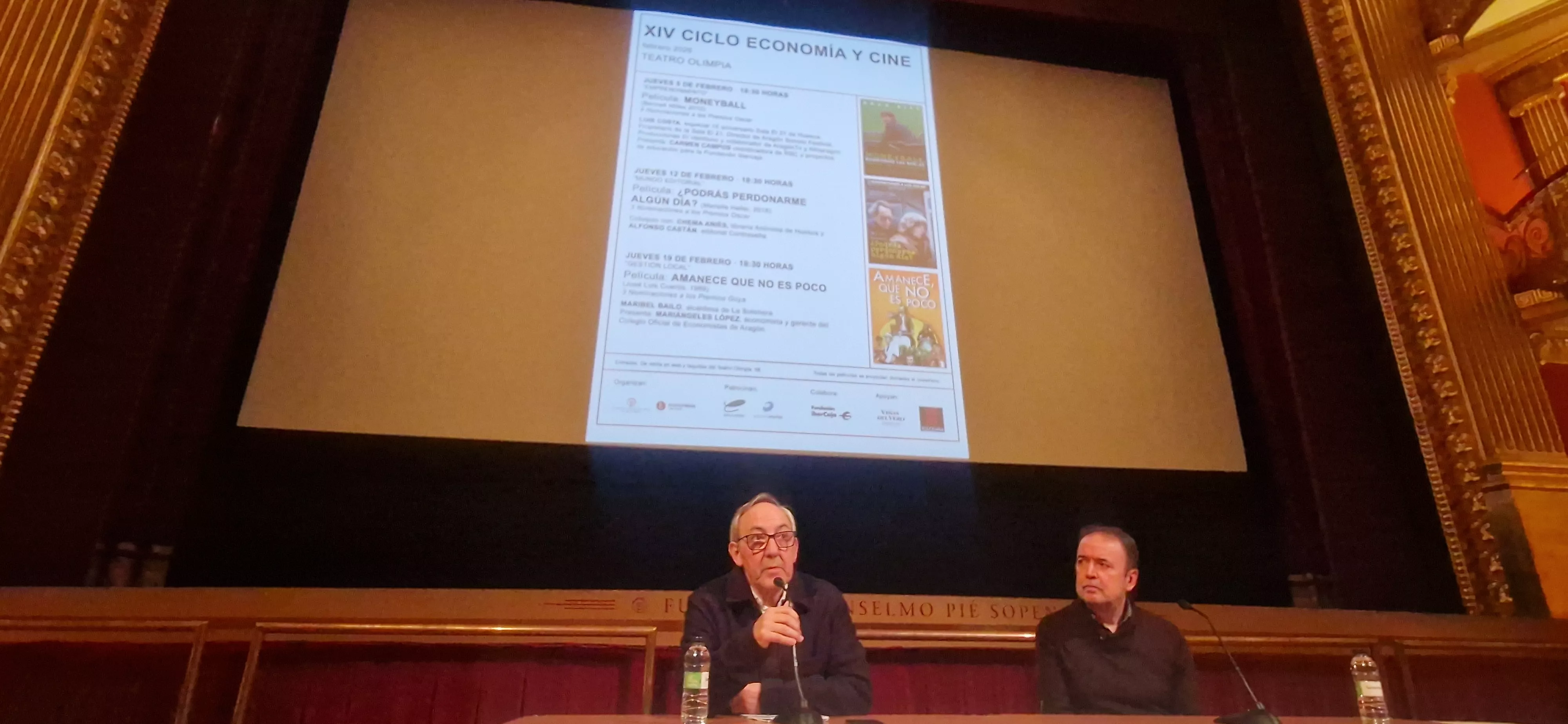 Chema Aniés y Alfonso Castán, en el ciclo Cine y Economía. Foto Myriam Martínez