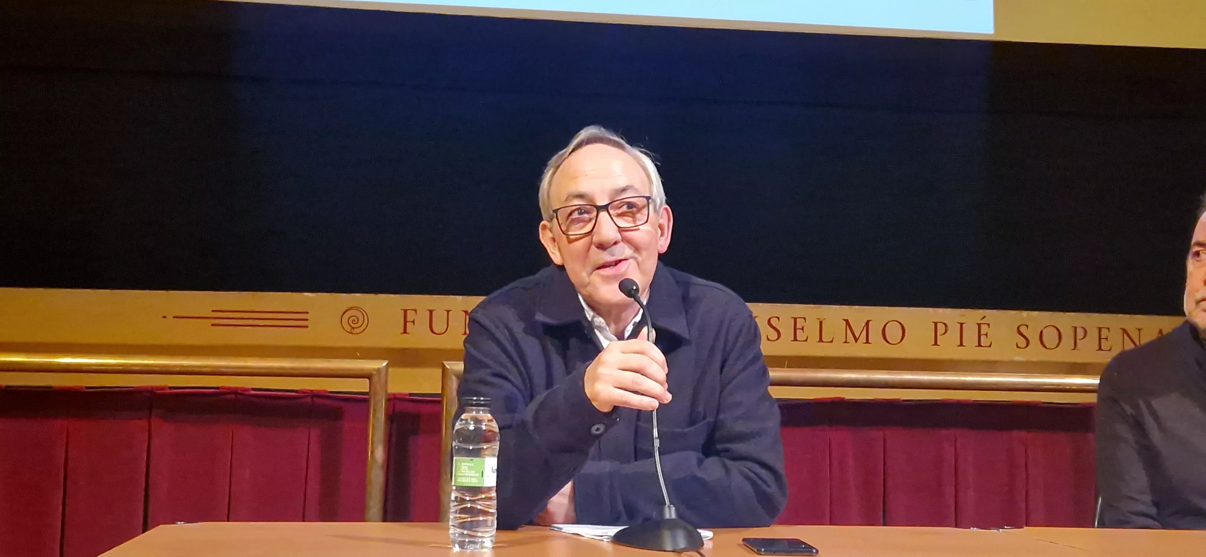 Chema Aniés, en el ciclo Cine y Economía. Foto Myriam Martínez