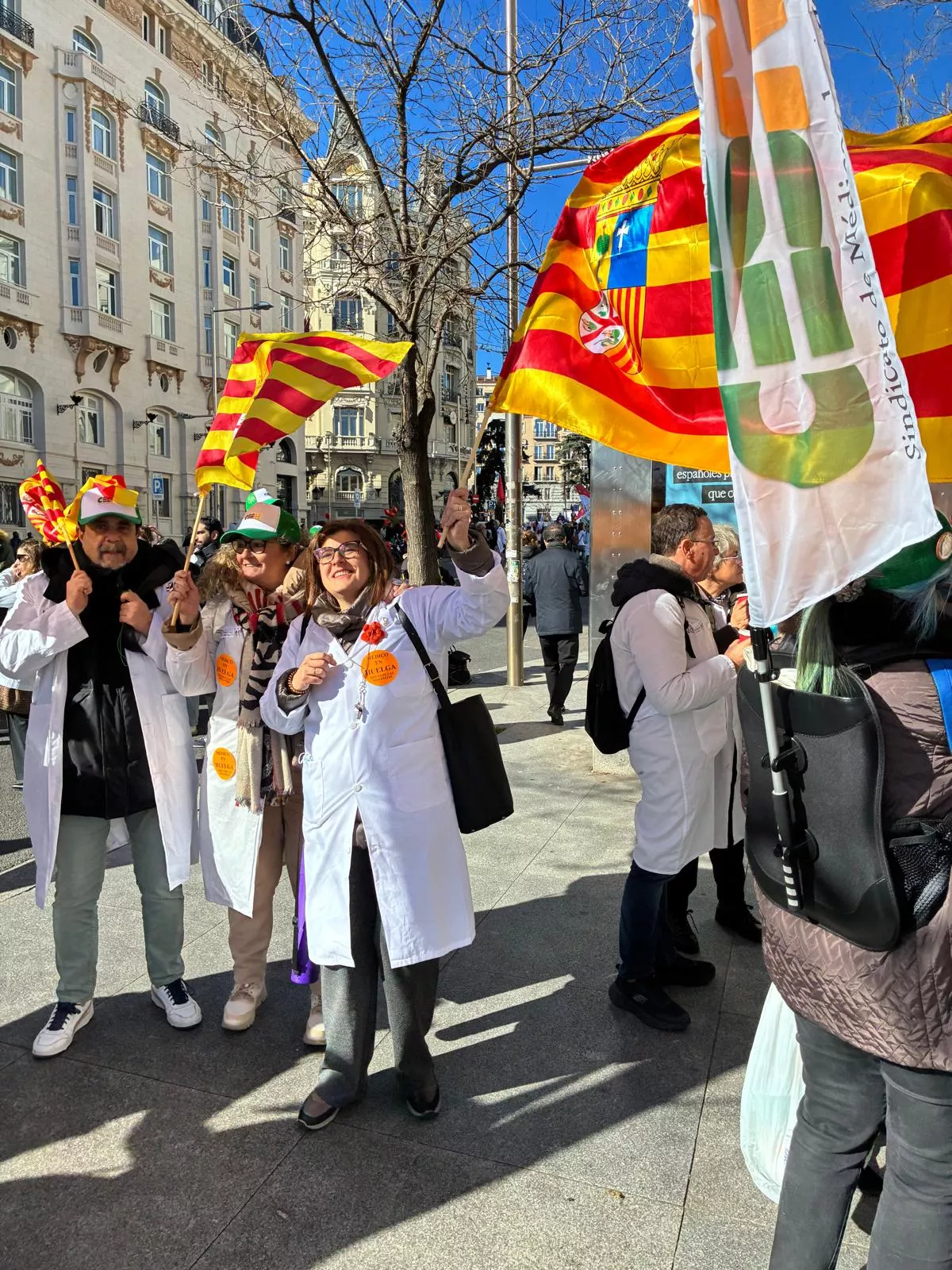 Médicos aragoneses en la manifestación en Madrid contra el Estatuto Marco.