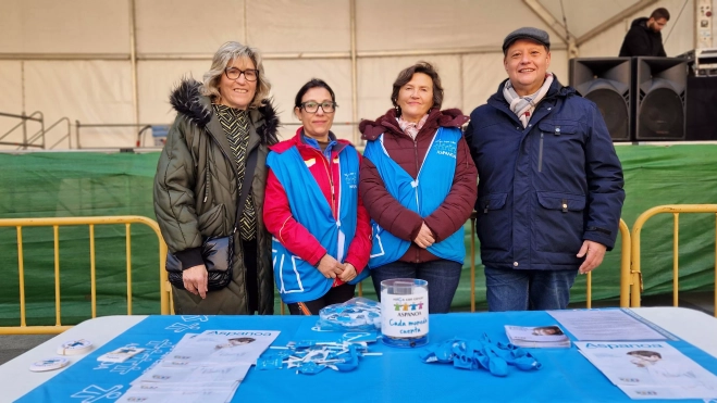 Responsables y voluntarios de Aspanoa. Foto Myriam Martínez Responsables y voluntarios de Aspanoa. Foto Myriam Martínez