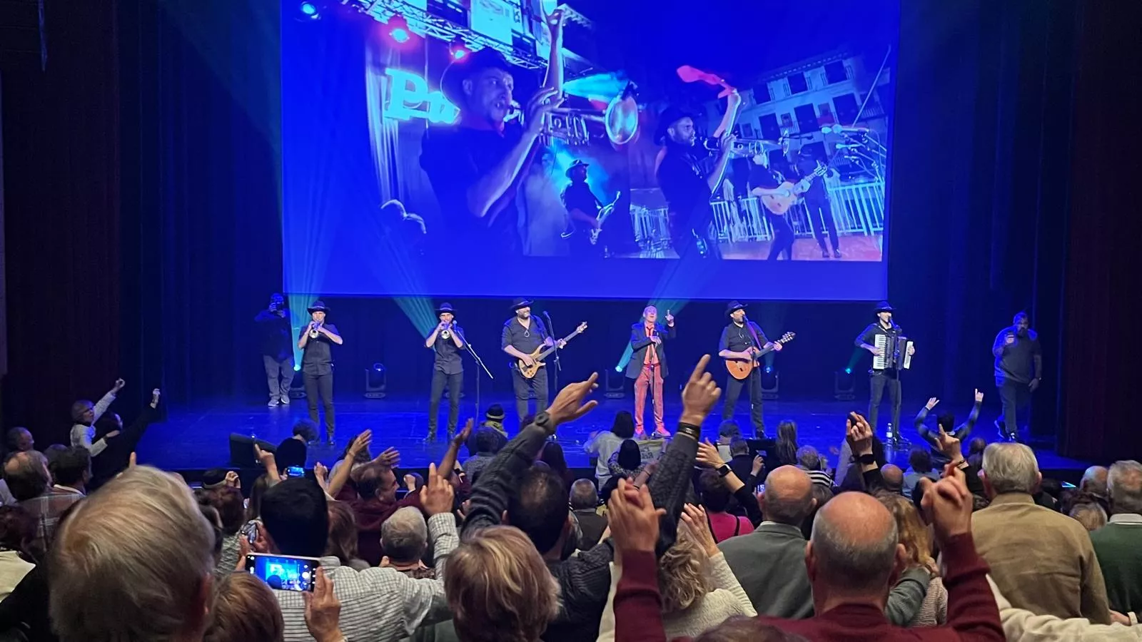 Concierto de Puro Relajo en Huesca. Foto Mercedes Manterola