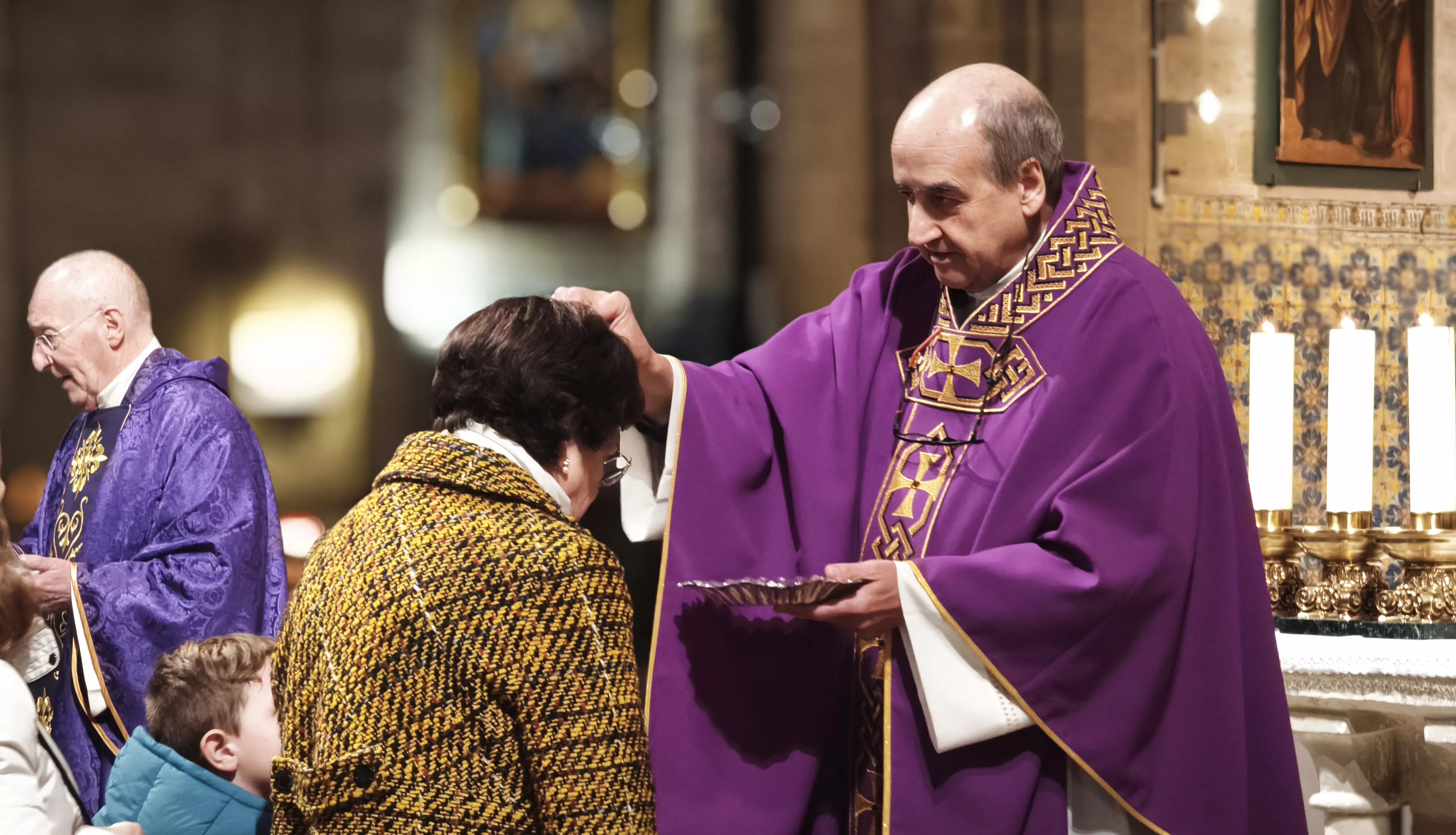 Miércoles de Ceniza: arranca la Cuaresma en Huesca con la lluvia que priva de los primeros sonidos de la Semana Santa. Foto María José Sampietro
