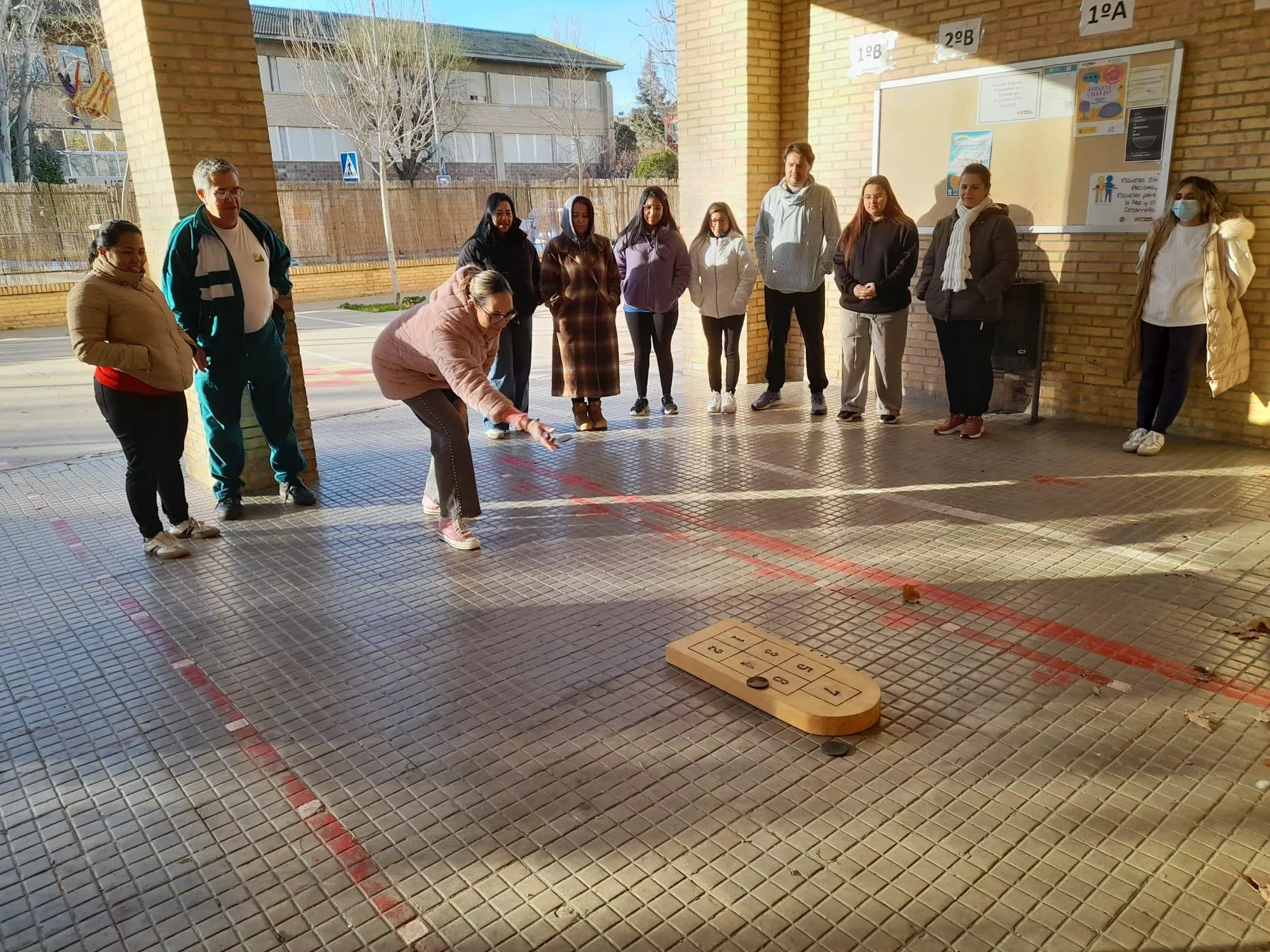 juegos con la Comarca, hoyetes, 