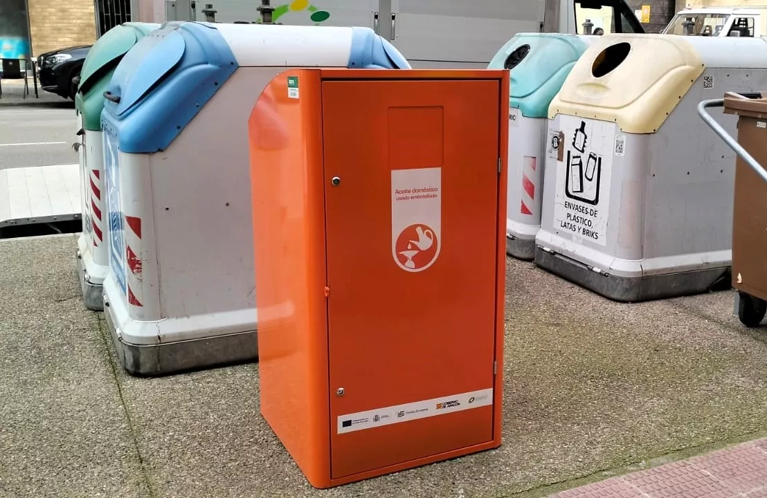 Huesca incorpora 30 nuevos contenedores para la recogida de aceite usado doméstico.