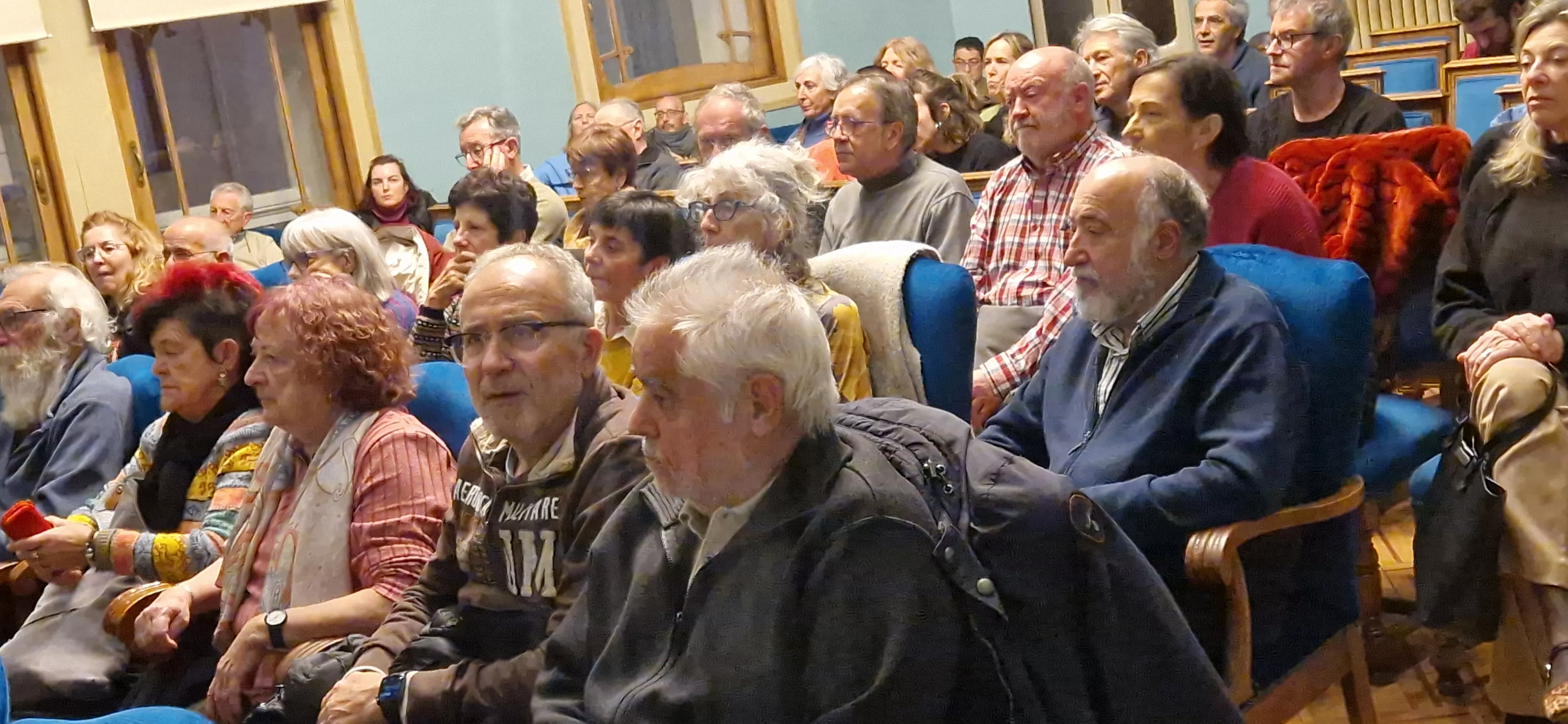 Conferencia de Pedro Santisteve en Huesca. Foto Myriam Martínez