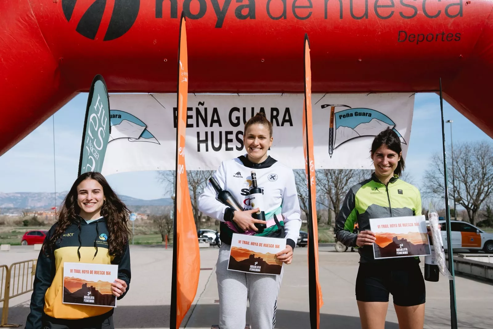 Podio femenino de la 16K