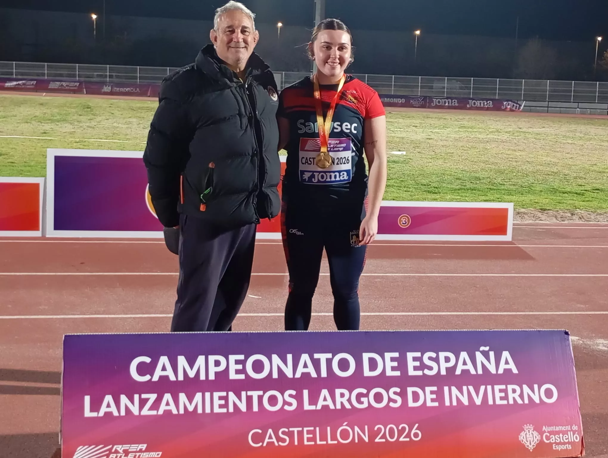 Emiliano Díaz con Noa López, campeona de España