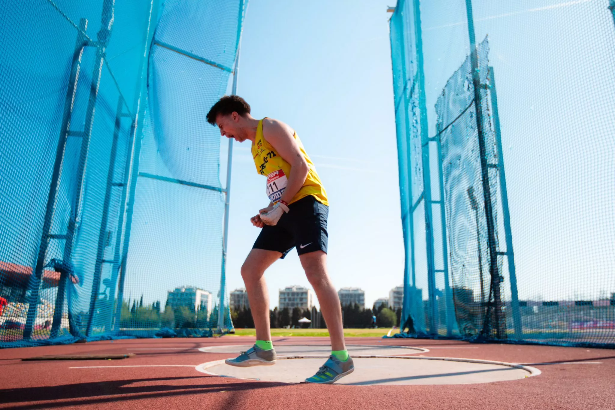 La "rabia" del campeón tras el tiro ganador.