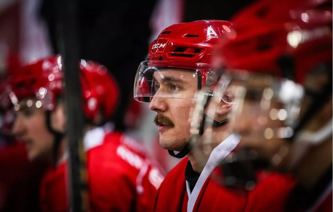 Hielo Jaca no falla ante el Porto y ya piensa en el playoff por el título 