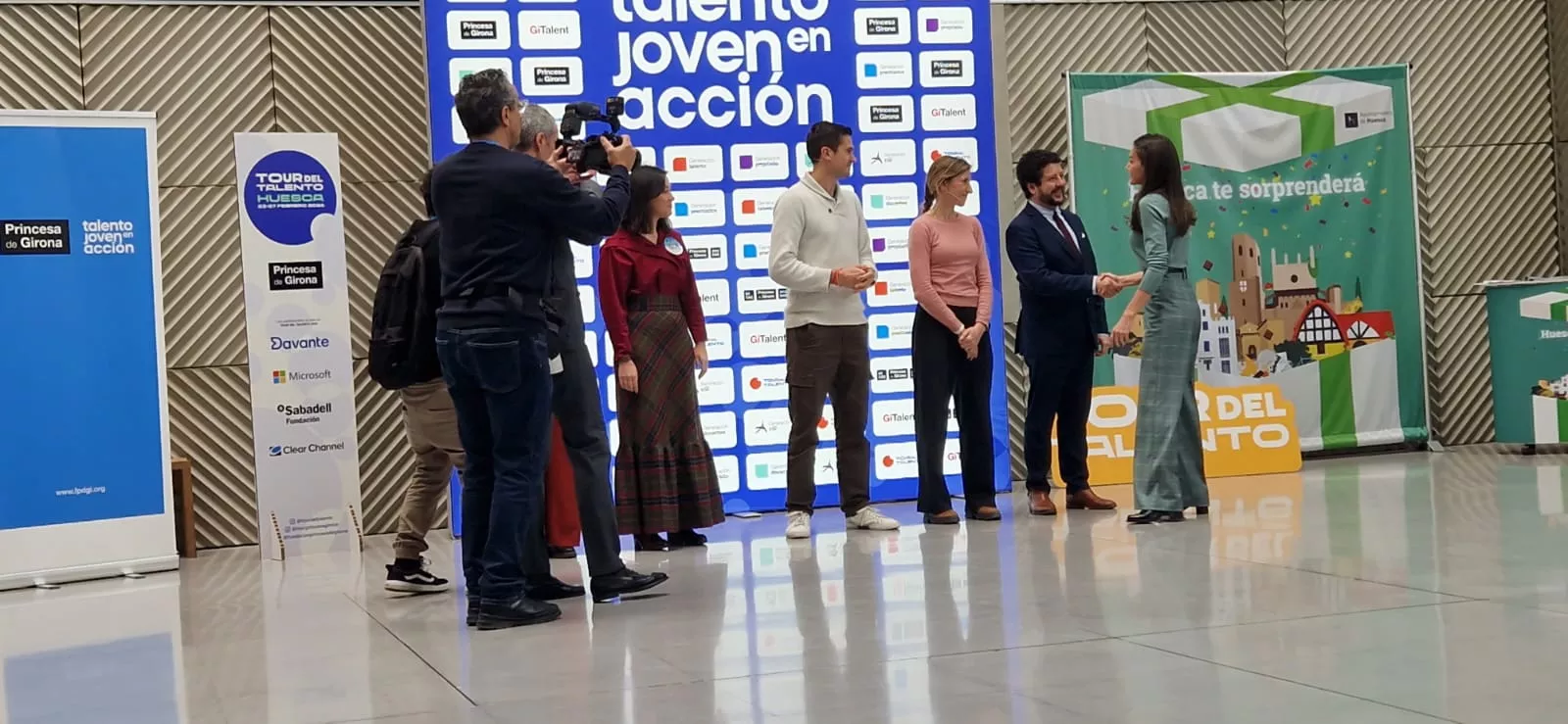 Visita de la reina Letizia a Huesca. Foto Myriam Martínez