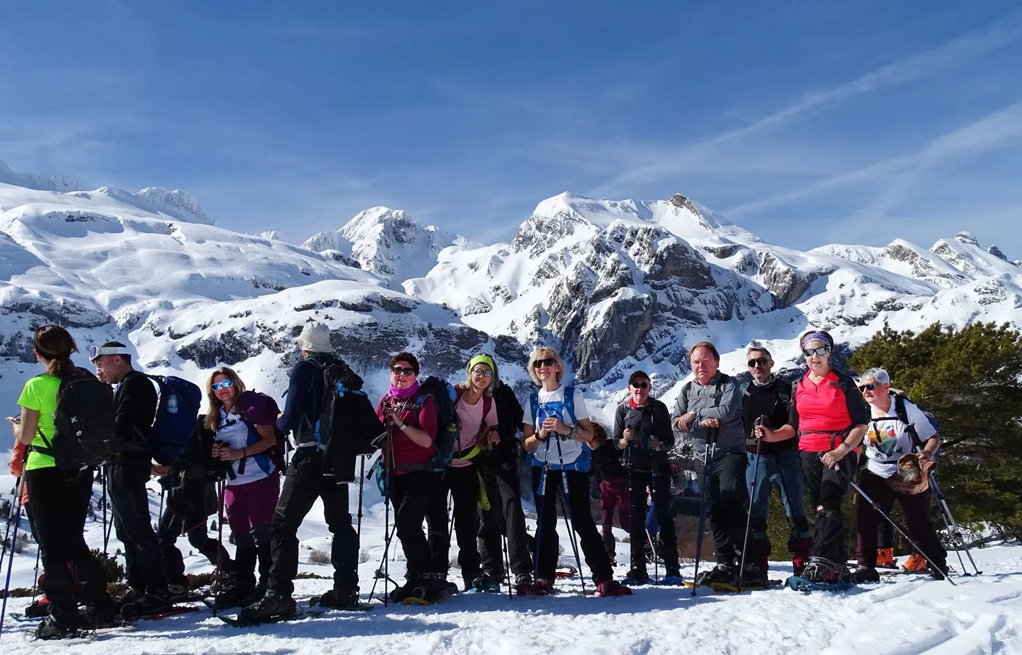 Observando a esquiadores. Foto Alfredo Zazo