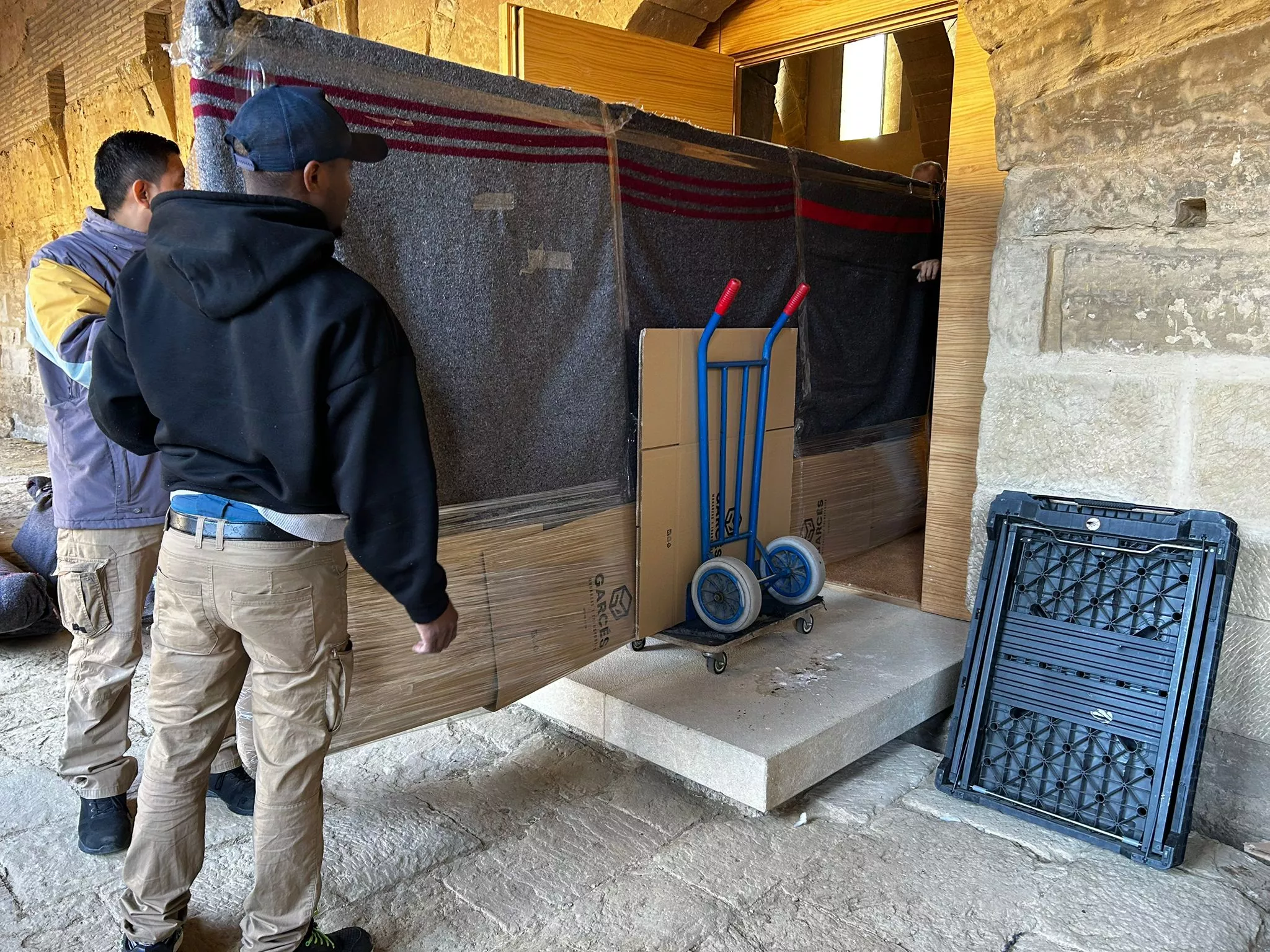 Mundanzas Garcés ha trasladado el cuarto alfarje reconstruido de Sijena a la Diputación de Huesca.
