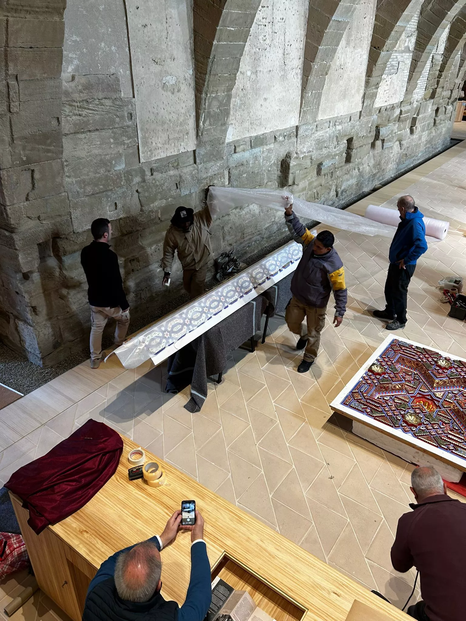 Mundanzas Garcés ha trasladado el cuarto alfarje reconstruido de Sijena a la Diputación de Huesca.