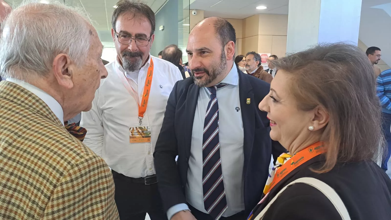 El Congreso Ibérico del Maíz congrega en Barbastro a medio millar de profesionales.