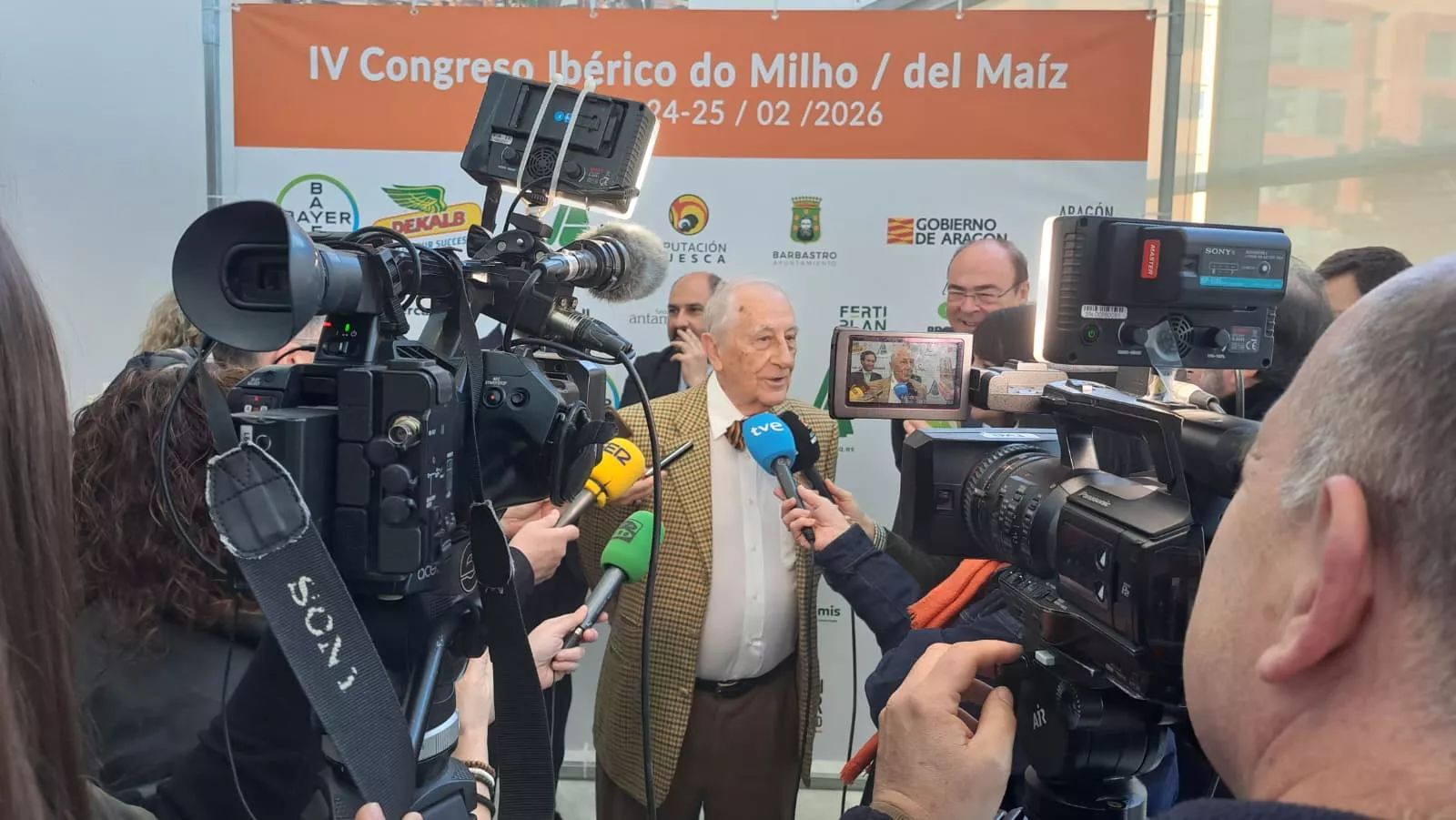 El Congreso Ibérico del Maíz congrega en Barbastro a medio millar de profesionales.