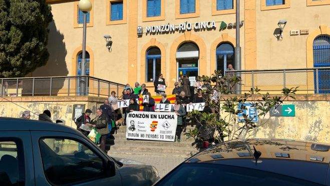 Manifestación de Monzón en Lucha Manifestación de Monzón en Lucha