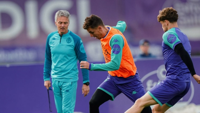 HCFNZONbEAEUEbb HCFNZONbEAEUEbb