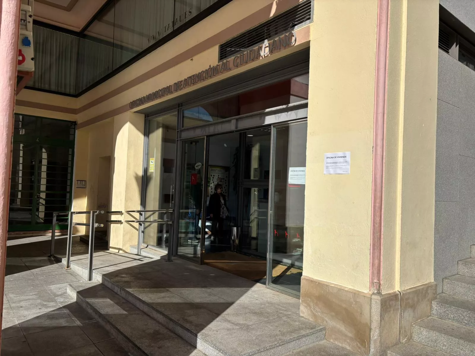 La Oficina Vivienda acogerá el servicio de la de Turismo mientras se realizan las obras.