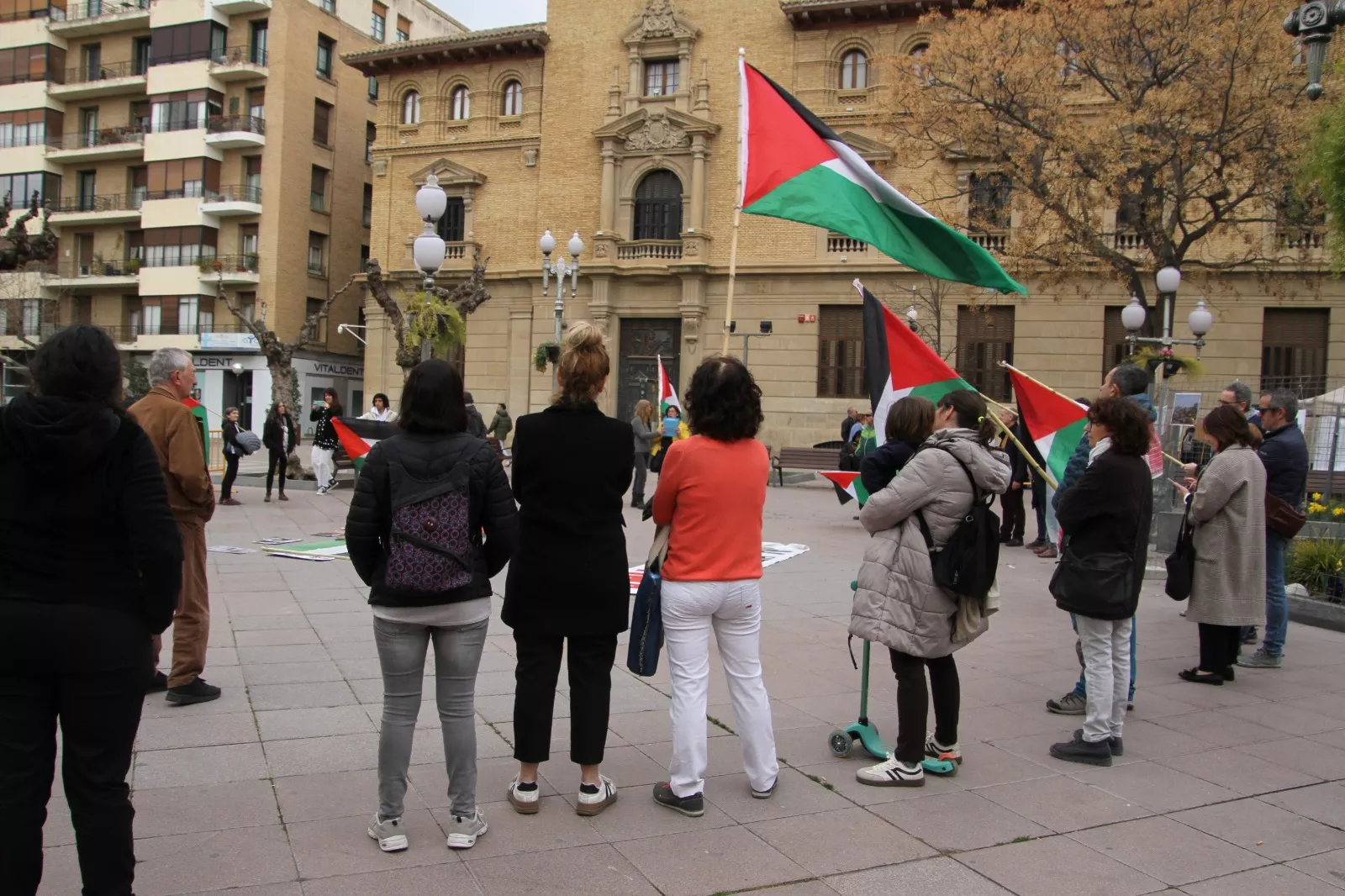 Nueva concentración de Huesca con Palestina. Foto Carlos Neofato