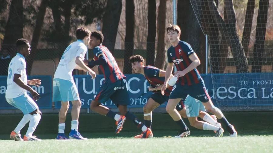 Foto de archivo de un partido del Huesca DH Juvenil.