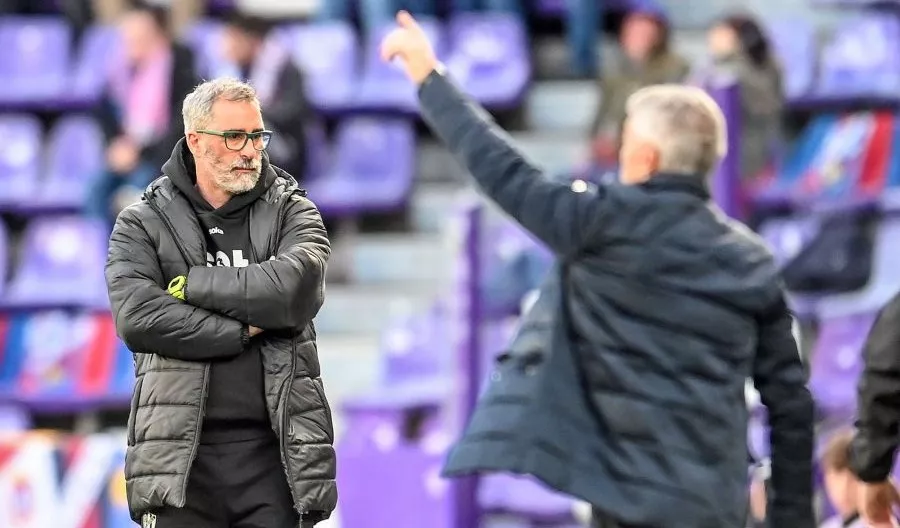 Bolo, en la banda del José Zorrilla en el partido ante el Valladolid. Foto: LaLiga