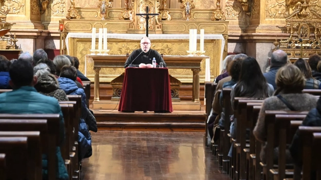 Imagen frontal de los ejercicios. Foto Carlos Jalle Imagen frontal de los ejercicios. Foto Carlos Jalle