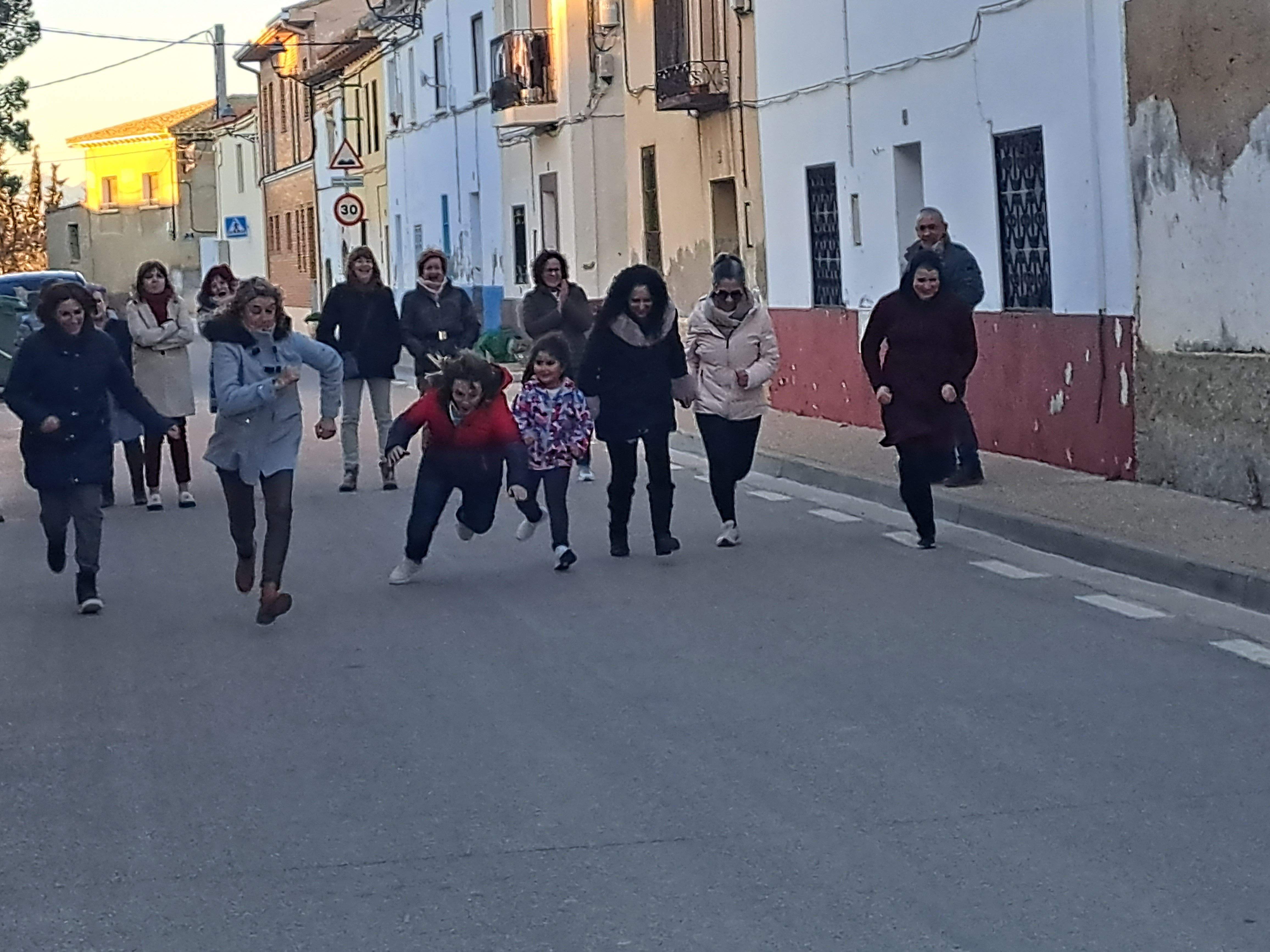 Imágenes de la fiesta de Santa Águeda en Huerto.