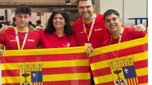 Alumnos y profesores del CPFIP Pirámide Alumnos y profesores del CPFIP Pirámide