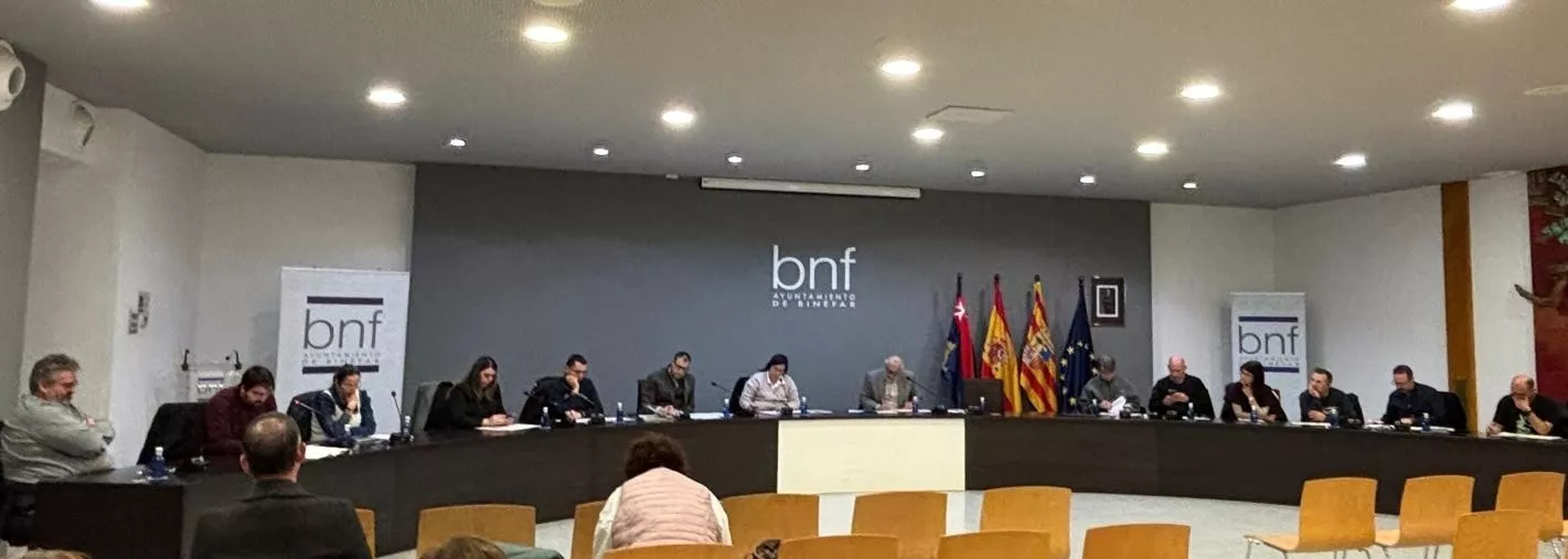 Ayuntamiento de Binéfar en el punto del día de la estación de ferrocarril
