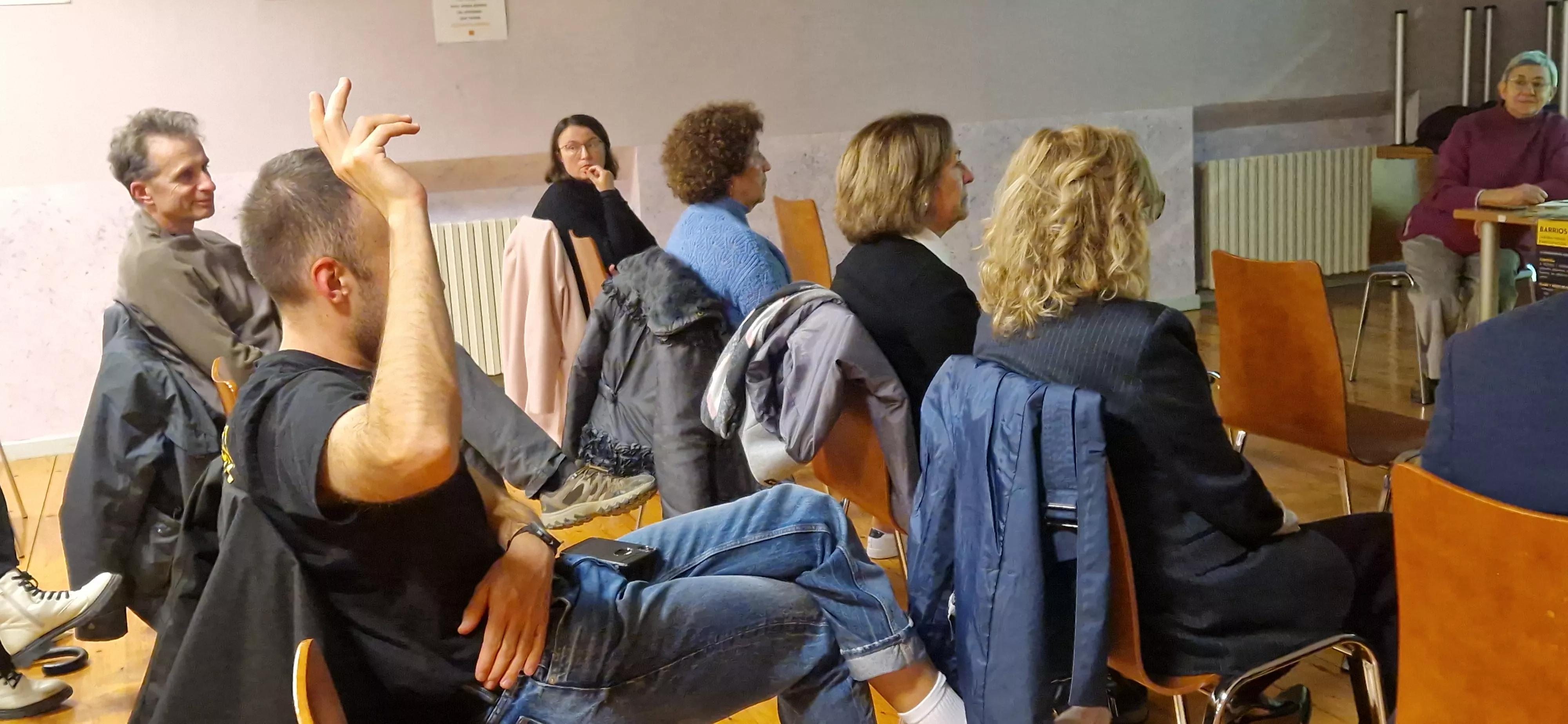 Sesión informativa sobre Conecta Barrios. Foto Myriam Martínez