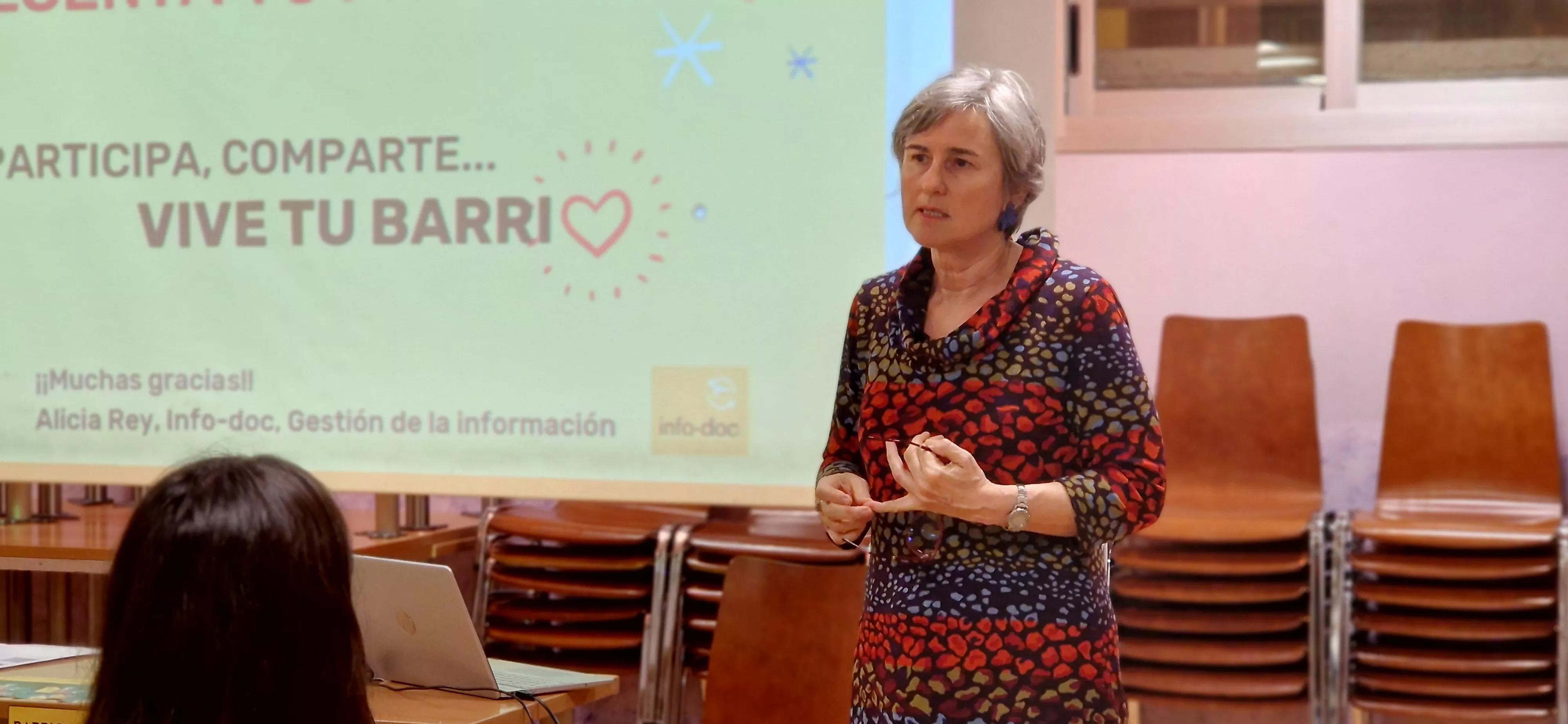 Alicia Rey. Sesión informativa sobre Conecta Barrios. Foto Myriam Martínez