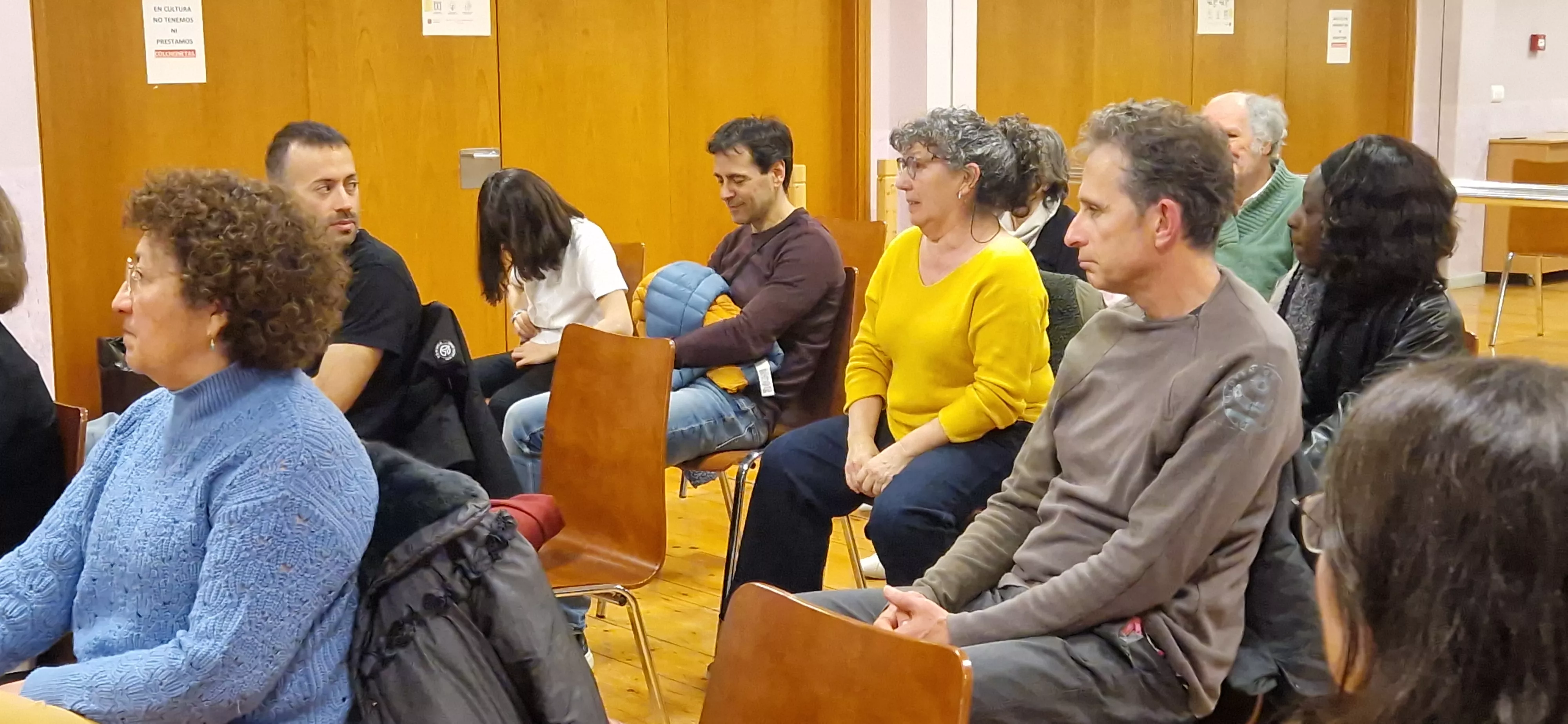 Sesión informativa sobre Conecta Barrios. Foto Myriam Martínez