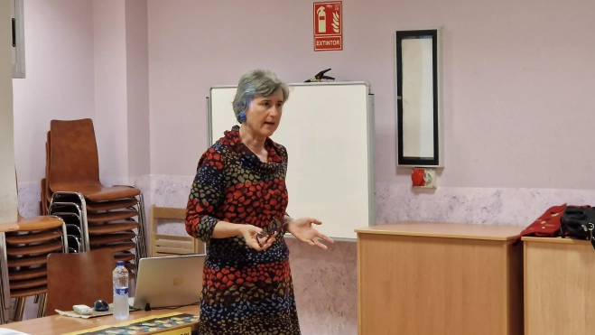 Alicia Rey. Sesión informativa sobre Conecta Barrios. Foto Myriam Martínez