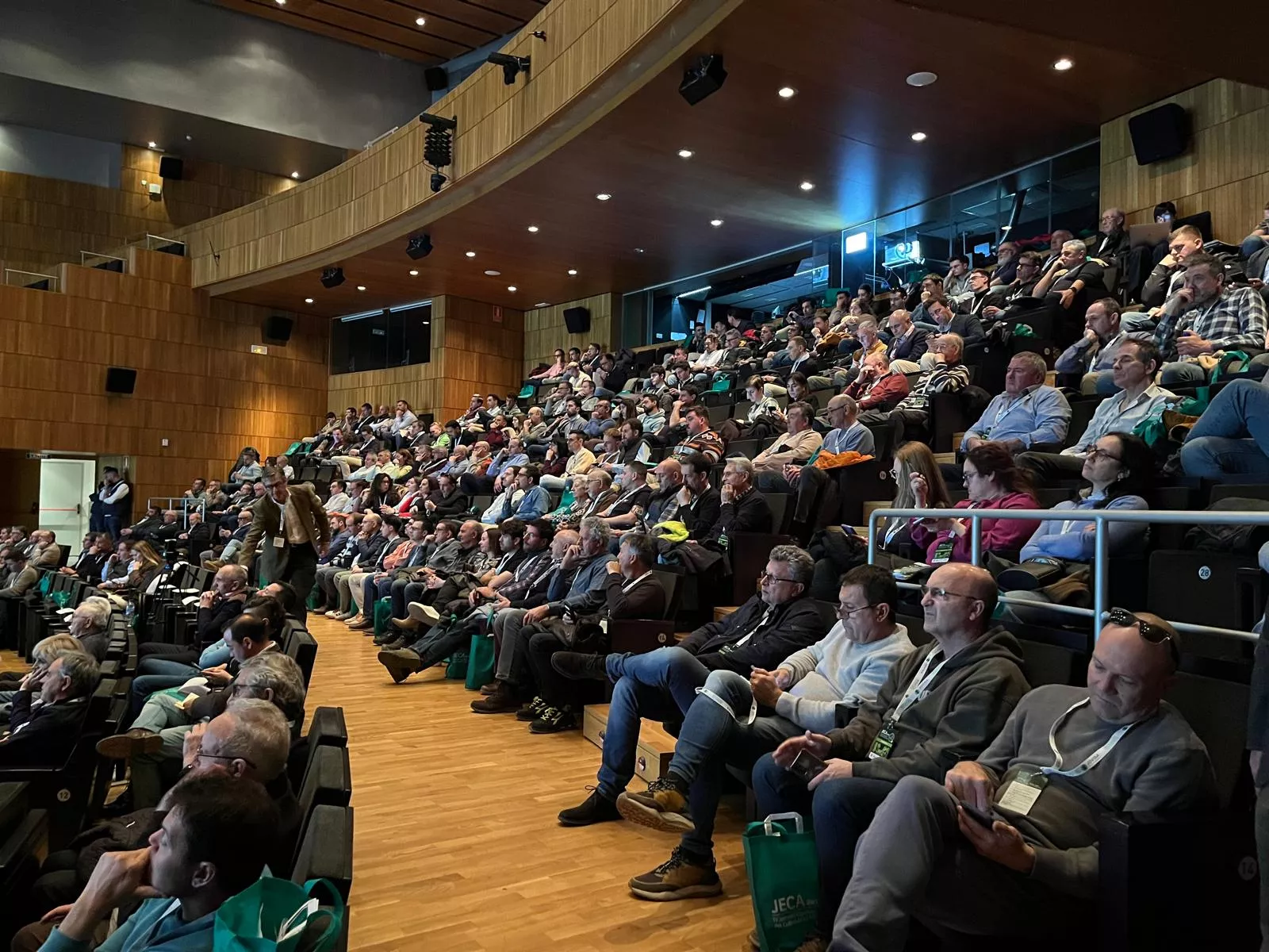  IV Jornada Española del Cultivo de la Alfalfa en Huesca. Foto Mercedes Manterola