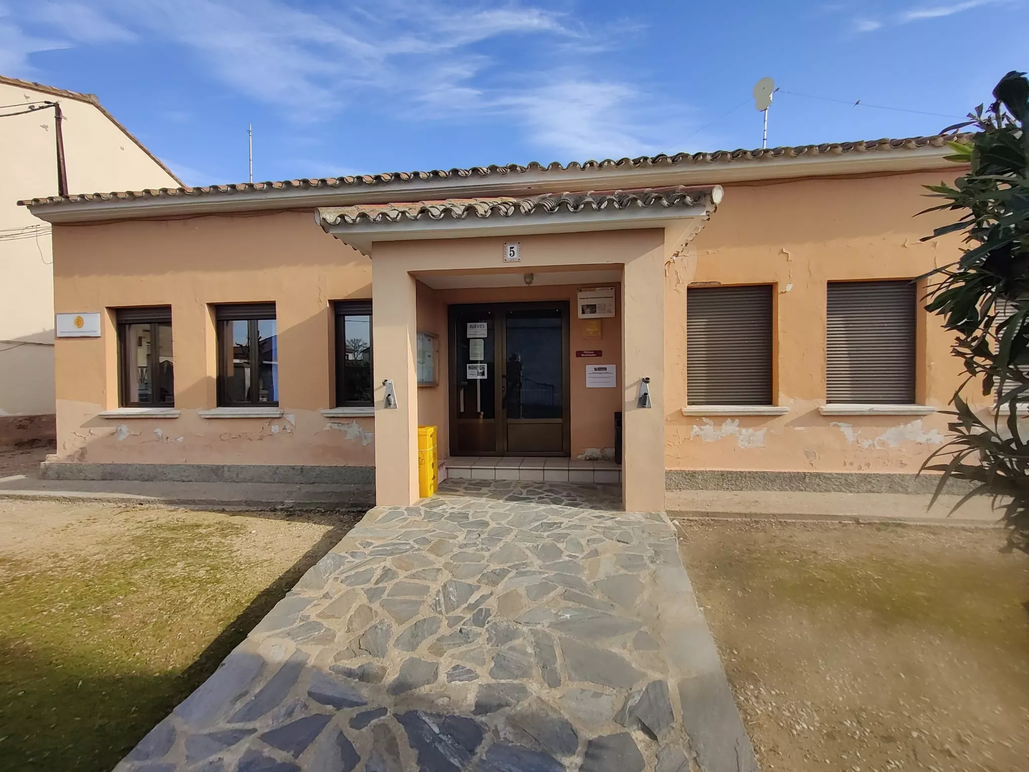 Ayuntamiento de Alberuela de Tubo.