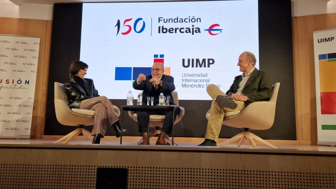 Carmen Lumbierres, Enric Juliana y Santiago Fernández. Foto Myriam Martínez