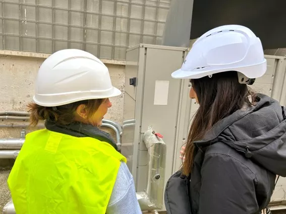 Los registros del colegio reflejan el crecimiento del número de colegiados y el aumento de mujeres, que ya se acercan a un tercio del total.
