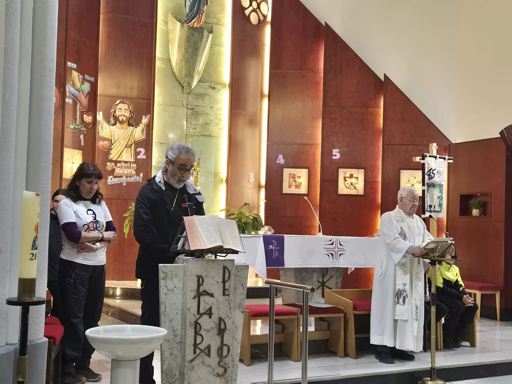 Inicio de la 45 Javierada desde Huesca. Foto Juanlu Herrero