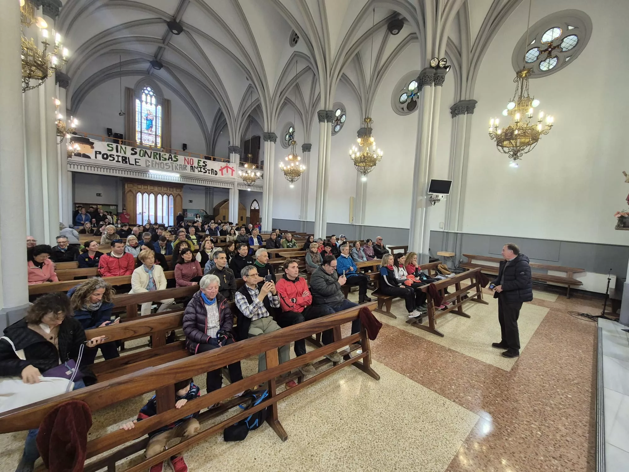 Inicio de la 45 Javierada desde Huesca. Foto Juanlu Herrero