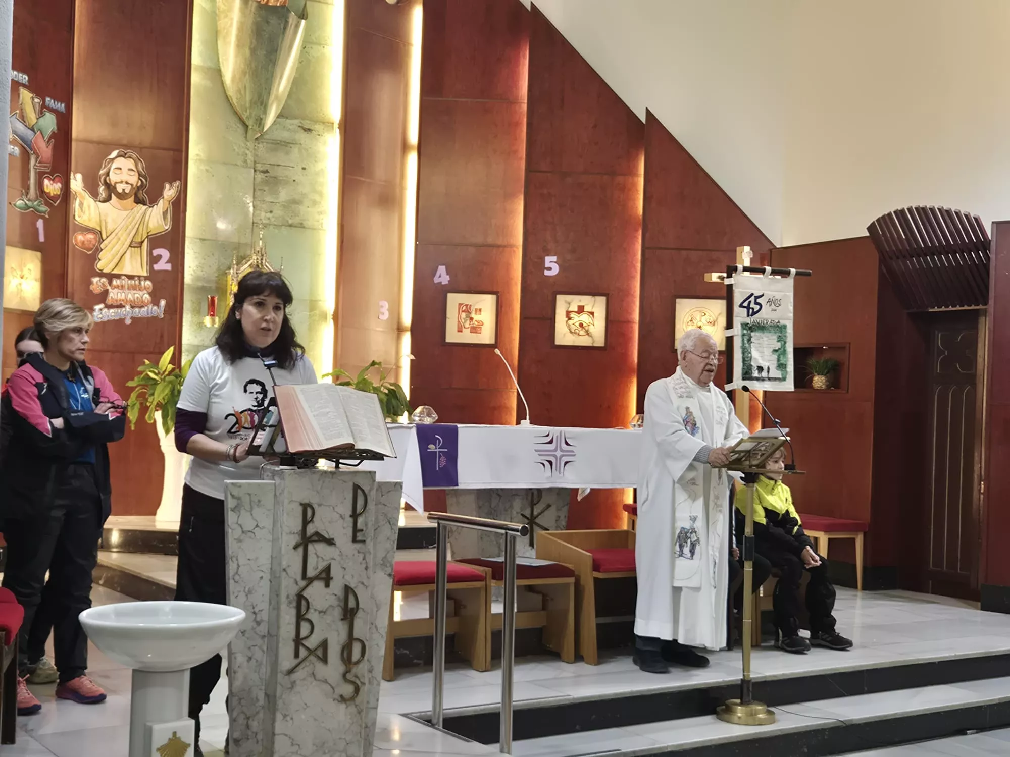Inicio de la 45 Javierada desde Huesca. Foto Juanlu Herrero