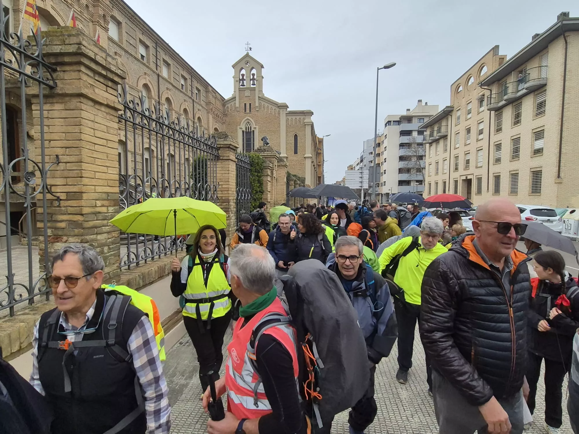 Inicio de la 45 Javierada desde Huesca. Foto Juanlu Herrero