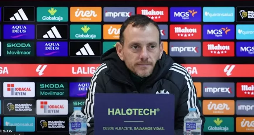 Alberto González, entrenador del Albacete, en la previa ante el Huesca