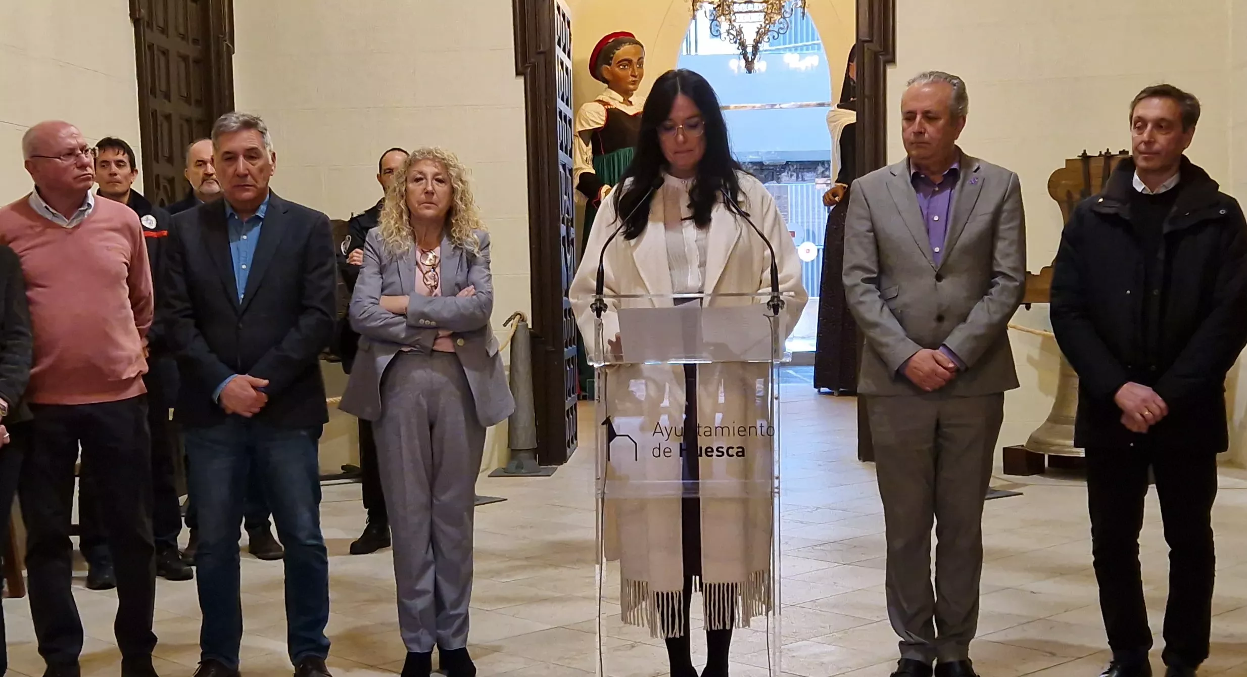 Lorena Orduna. Manifiesto por el Día de la Mujer en el Ayuntamiento de Huesca. Foto Myriam Martínez