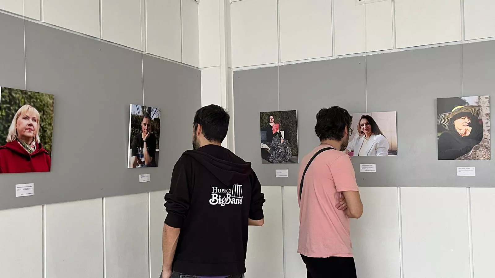 Exposición “Vecinas del Mundo, Vecinas del Barrio” de María Auxiliadora. Foto Mercedes Manterola