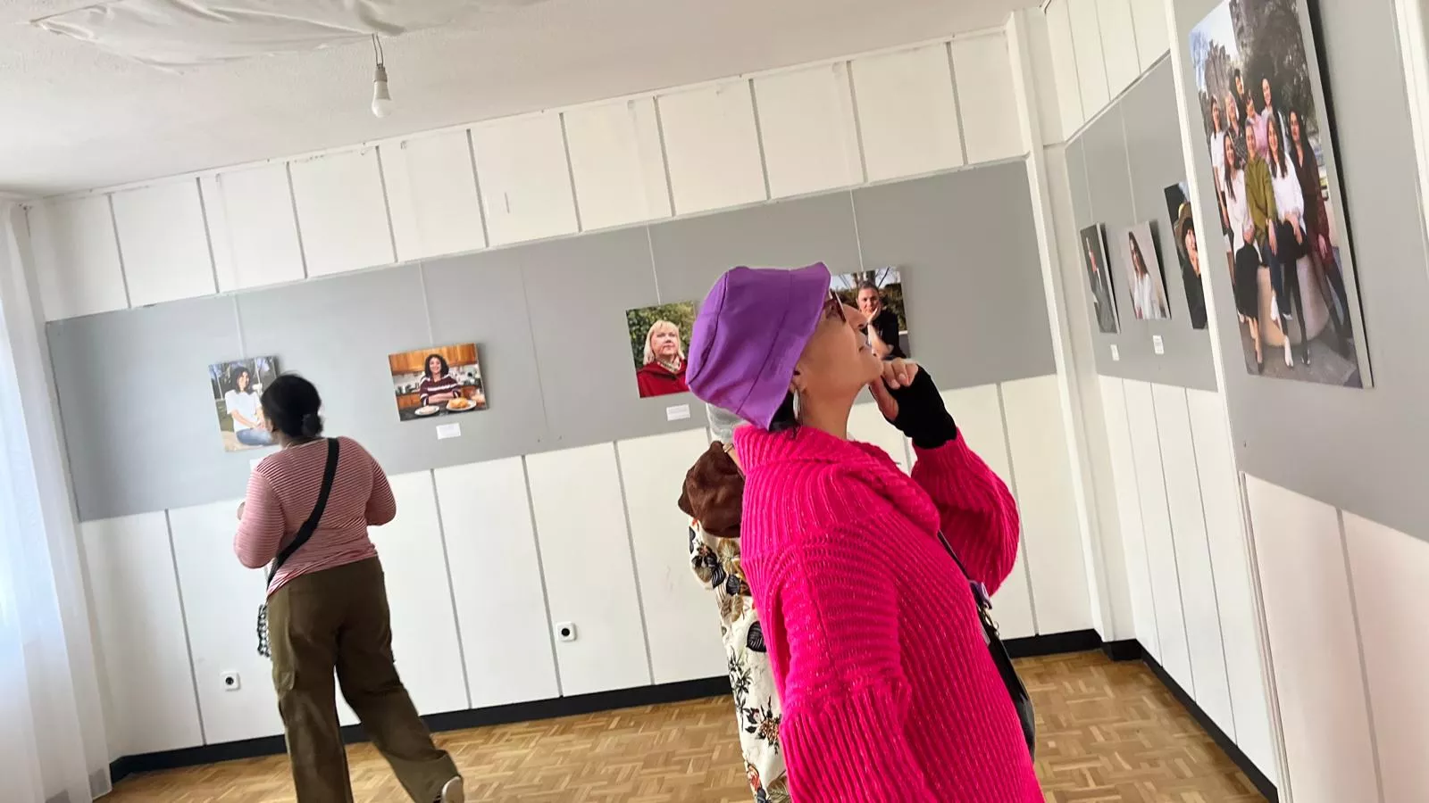 Exposición “Vecinas del Mundo, Vecinas del Barrio” de María Auxiliadora. Foto Mercedes Manterola