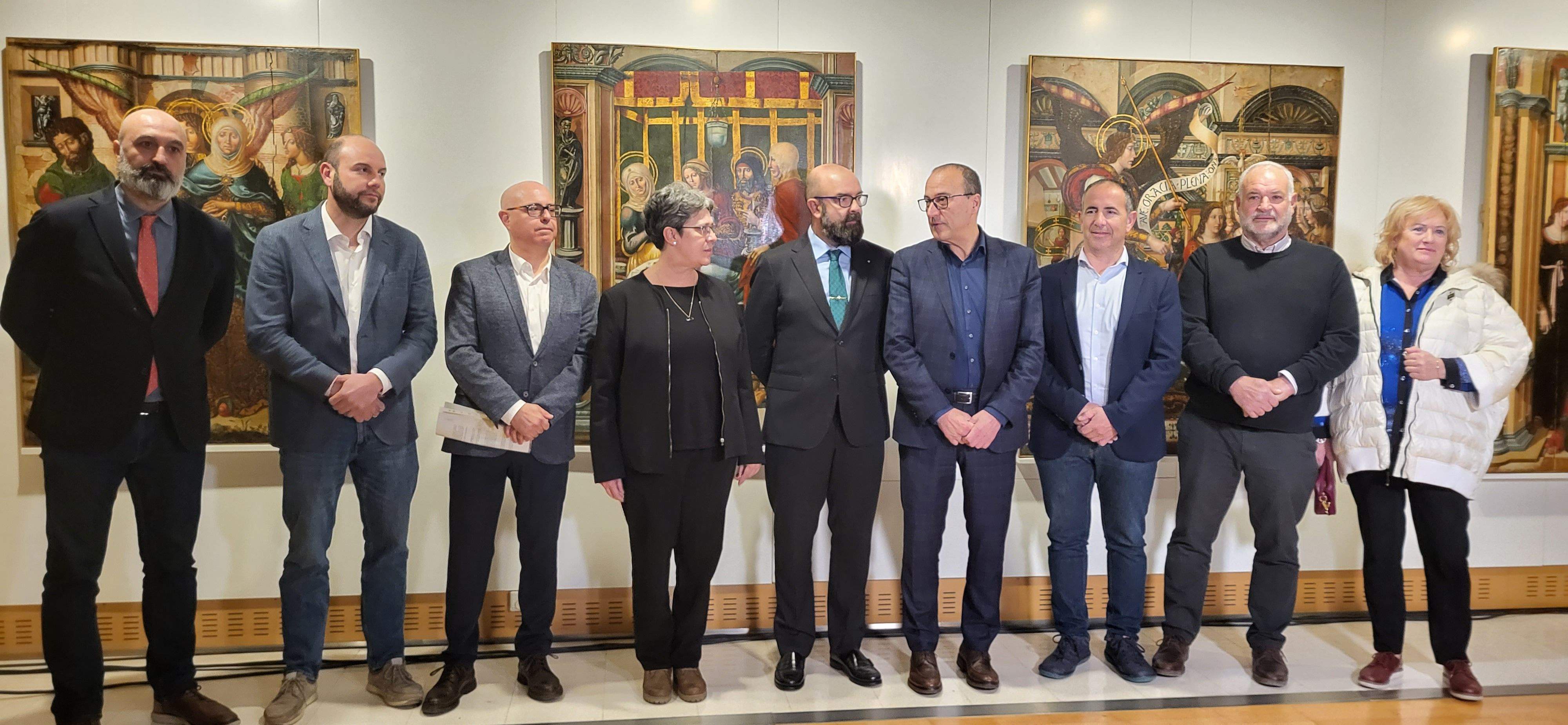 Asistentes al acto de presentación de la programación del Año de Sijena en el Museo de Huesca. Asistentes al acto de presentación de la programación del Año de Sijena en el Museo de Huesca.